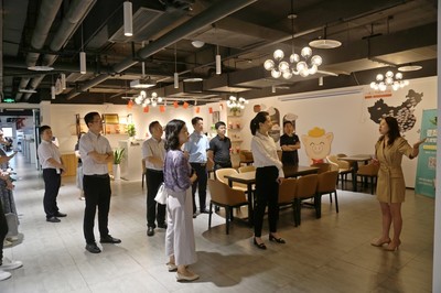 市財(cái)政局蒞碚調(diào)研小微企業(yè)和個(gè)體工商戶(hù)稅收優(yōu)惠政策落實(shí)情況